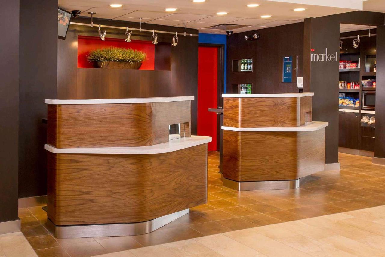 ホテル Sonesta Select Durham Research Triangle Park エクステリア 写真