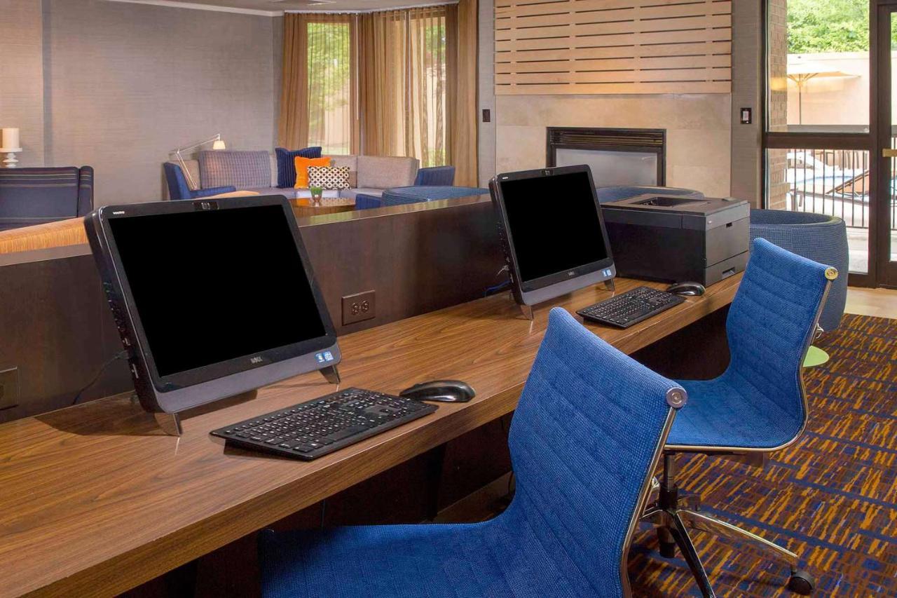 ホテル Sonesta Select Durham Research Triangle Park エクステリア 写真